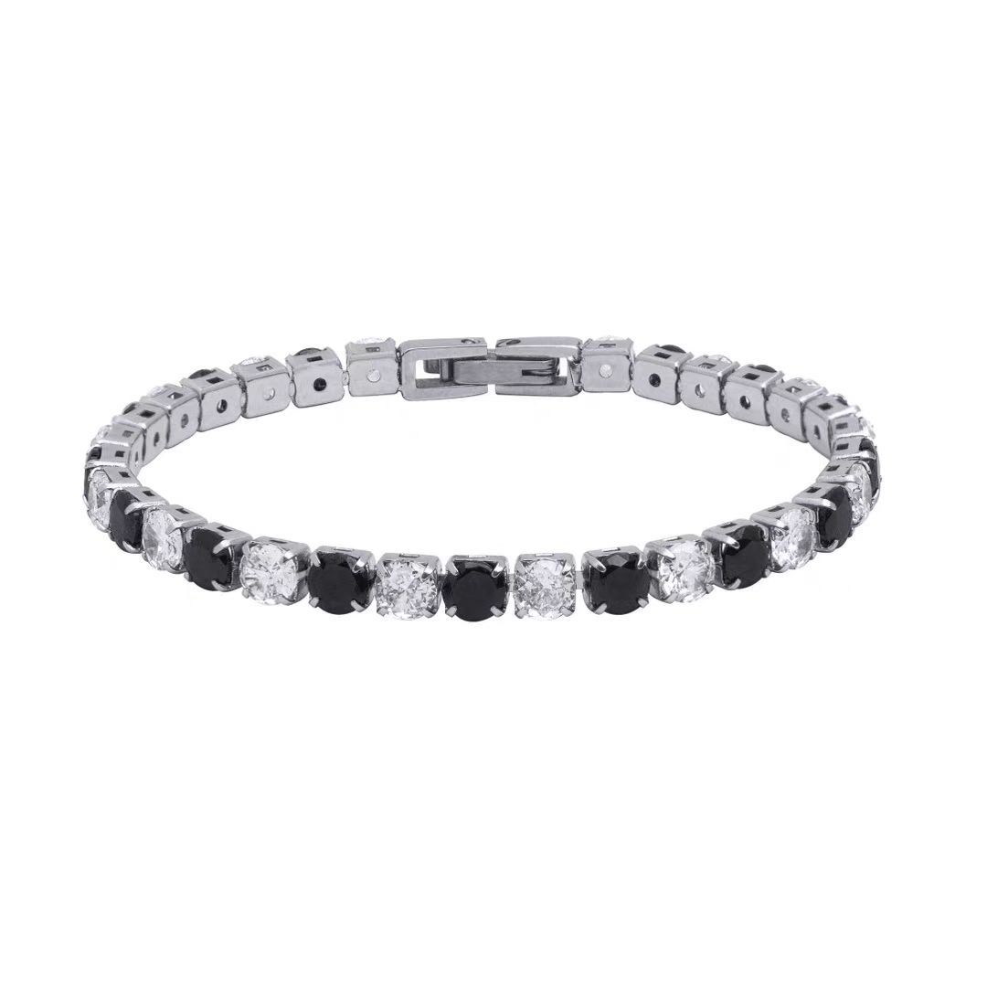 Fashionable Titanium Steel Bracelet That Doesn't Fade
