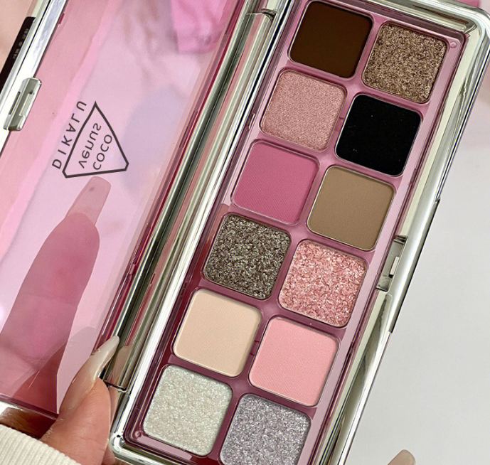 12 Color Matte Eye Shadow Cement Tray